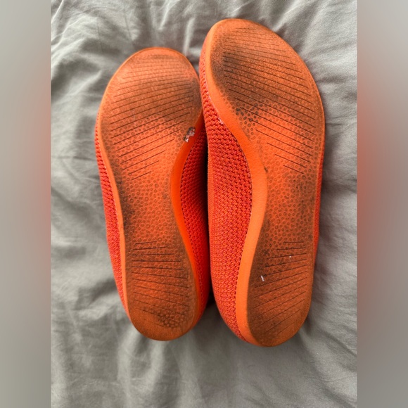 Allbirds Tree Breezers - Buoyant Orange w/ Lux Orange Sole - Picture 3 of 5
